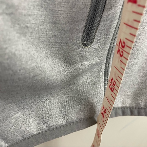 Patagonia full sip jacket size M stains - Picture 10 of 14